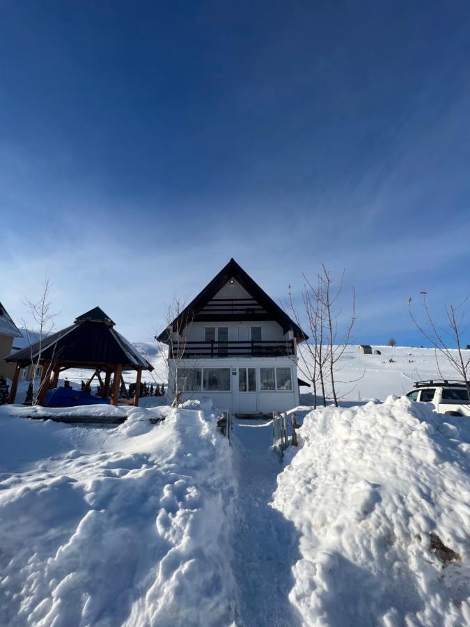Guest House Sara Žabljak Exteriör bild