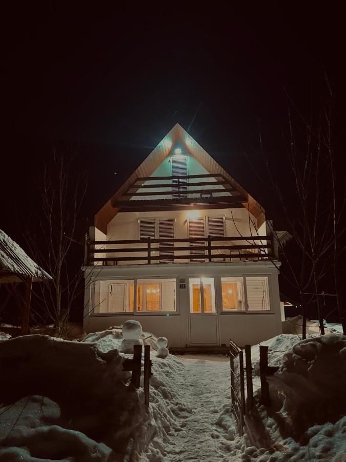Guest House Sara Žabljak Exteriör bild