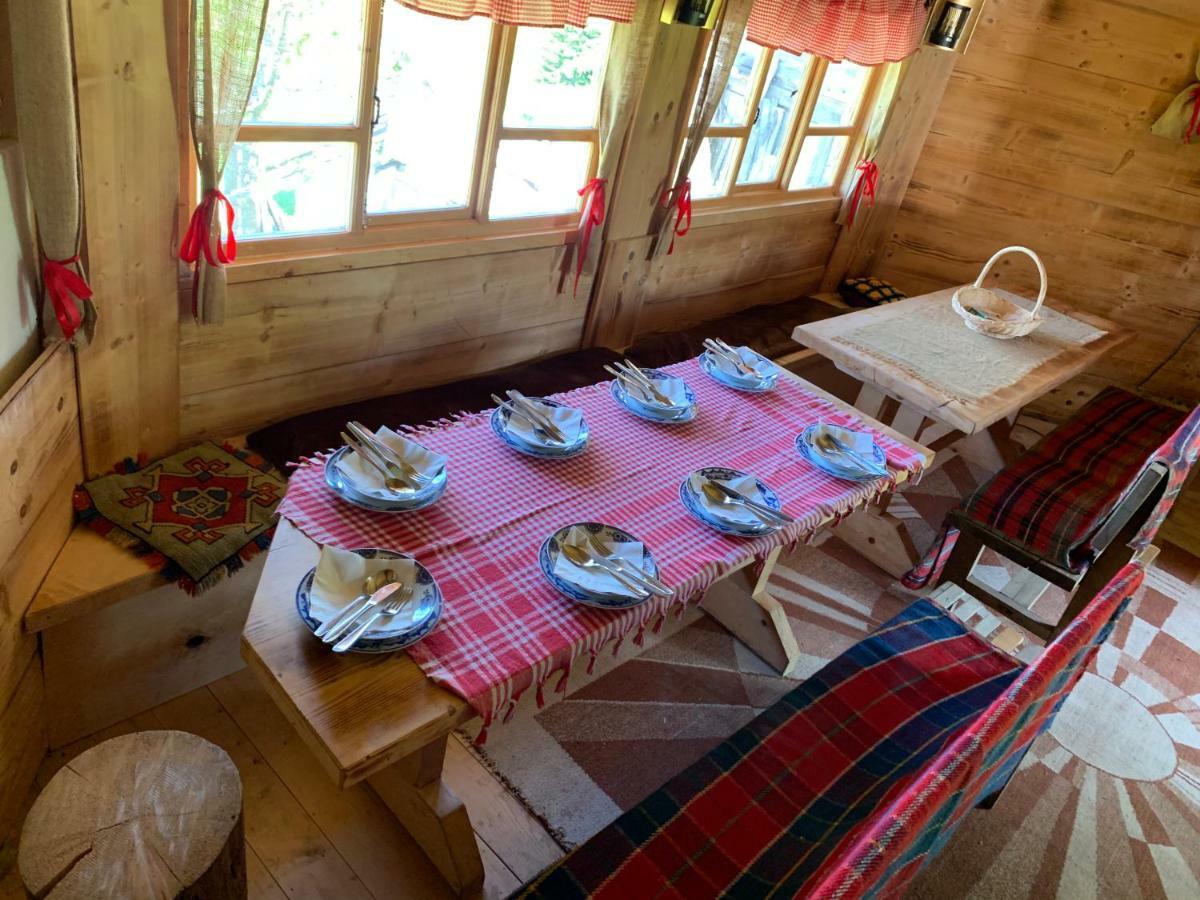 Guest House Sara Žabljak Exteriör bild
